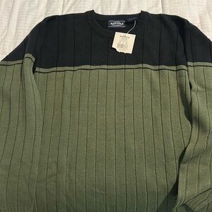 Sonoma Men sweater, new, size medium, olive green and black, long sleeve